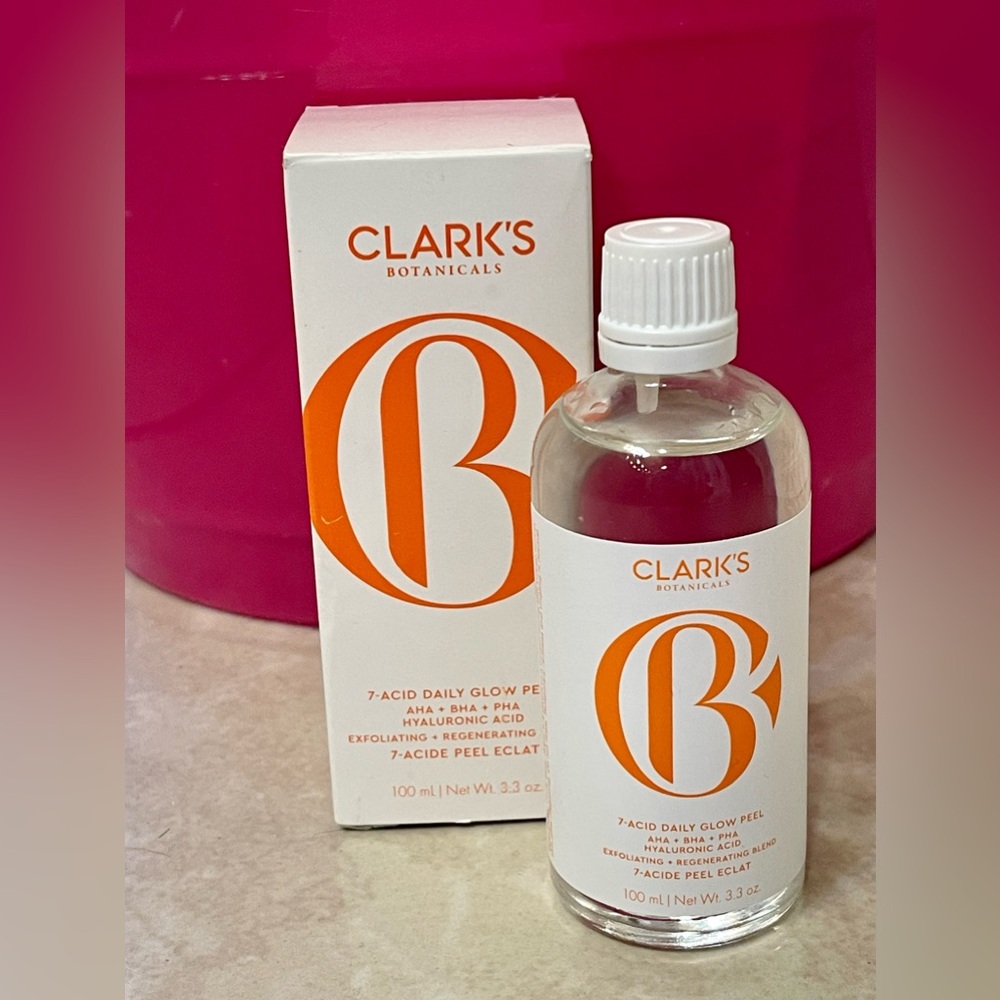 NEW Clark’s 7-Acid Daily Glow Peel